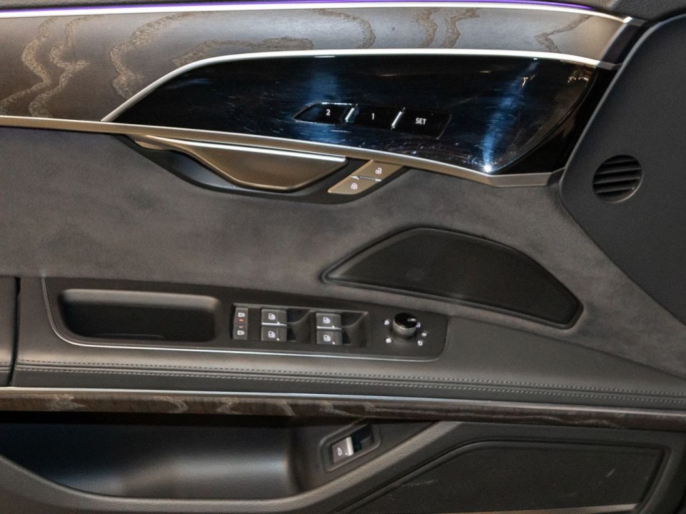 Audi A8 55TFSI quattro tiptronic - foto 18
