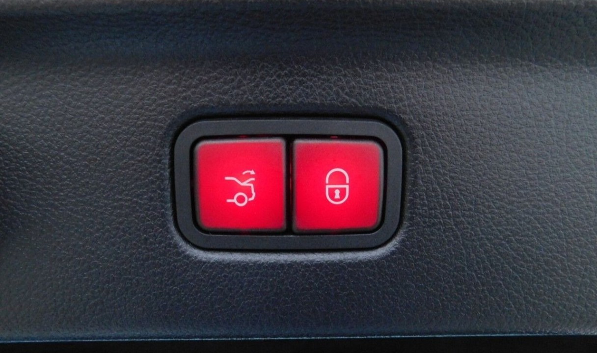 Mercedes-Benz S 63 AMG E-Performance - foto 15