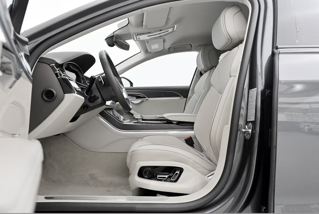 Audi A8 50TDI quattro tiptronic - foto 7