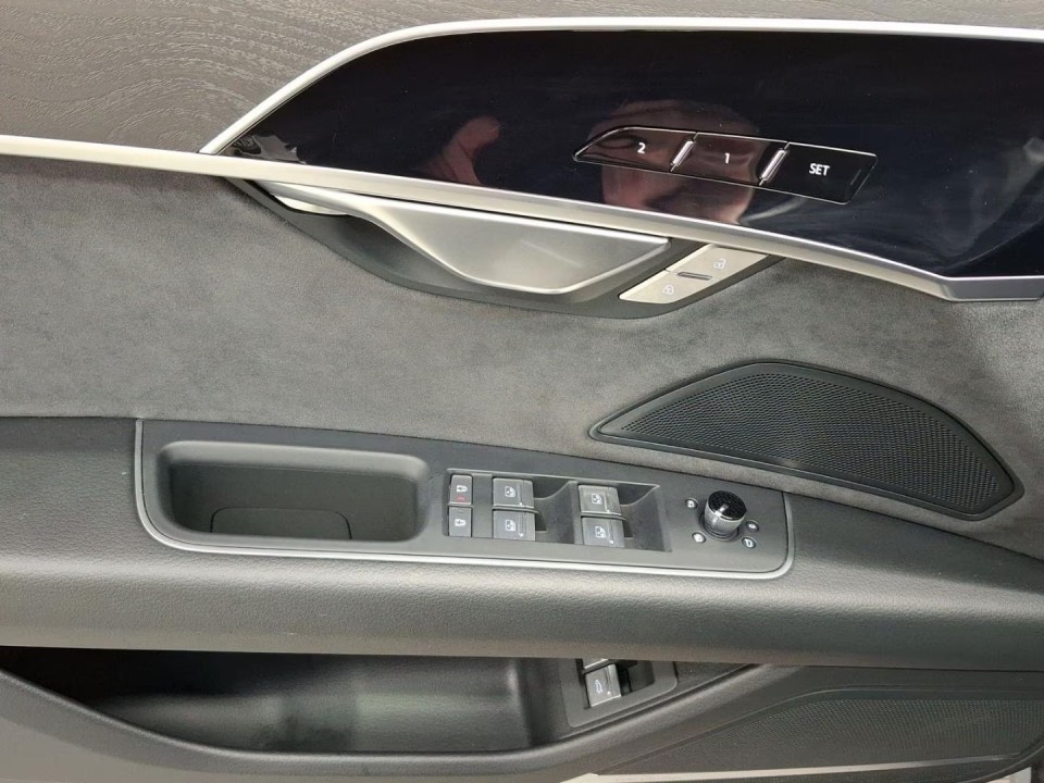 Audi A8 L 60 TFSIe quattro tiptronic - foto 16
