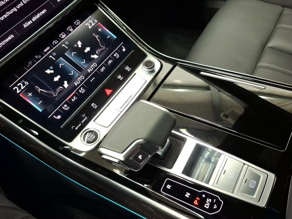 Audi A8 L 60 TFSIe quattro tiptronic - foto 7