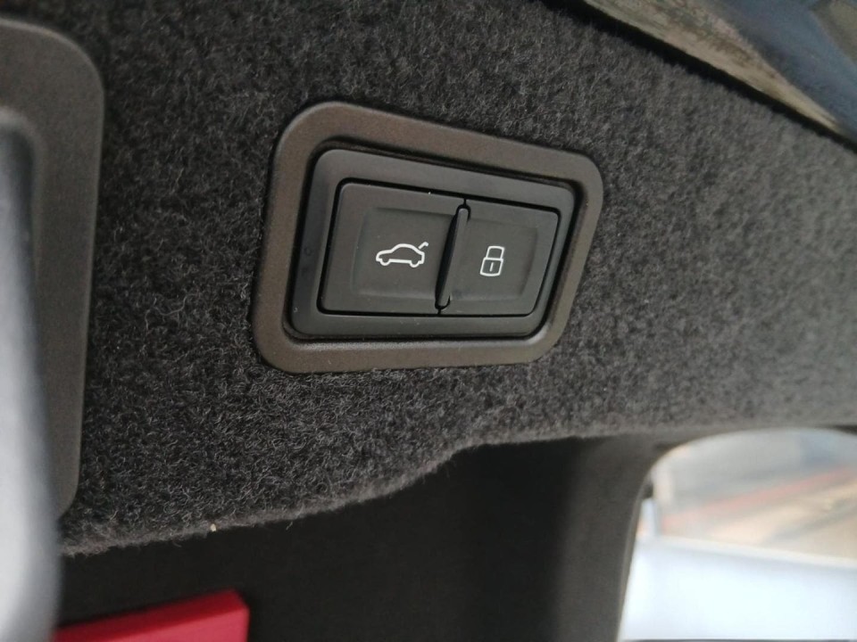 Audi A8 L 55TFSI quattro tiptronic - foto 19