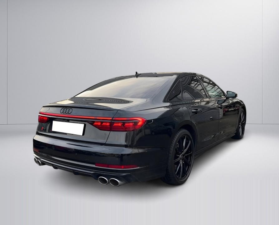 Audi S8 TFSI quattro (3)
