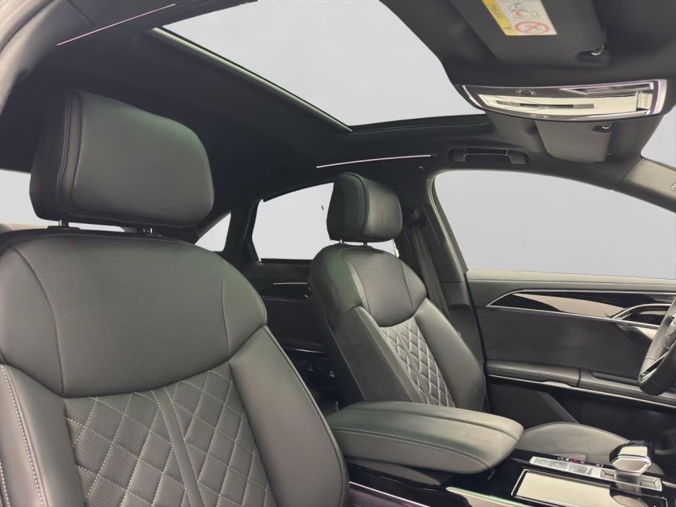 Audi S8 TFSI quattro - foto 12