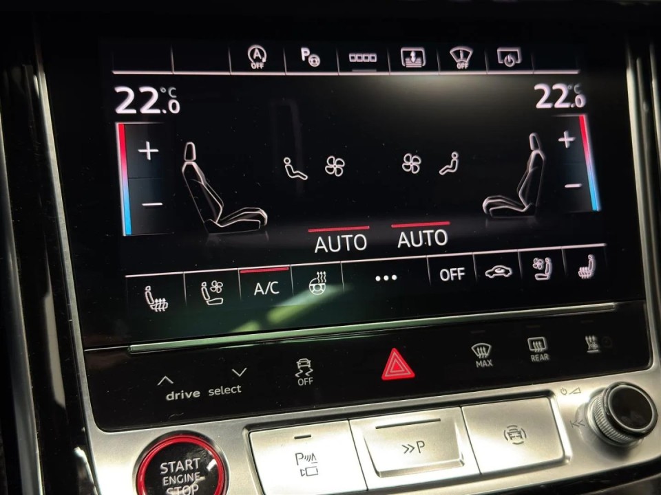 Audi S8 TFSI quattro - foto 10