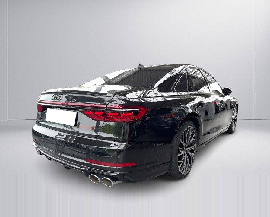 Audi S8 TFSI quattro (4)
