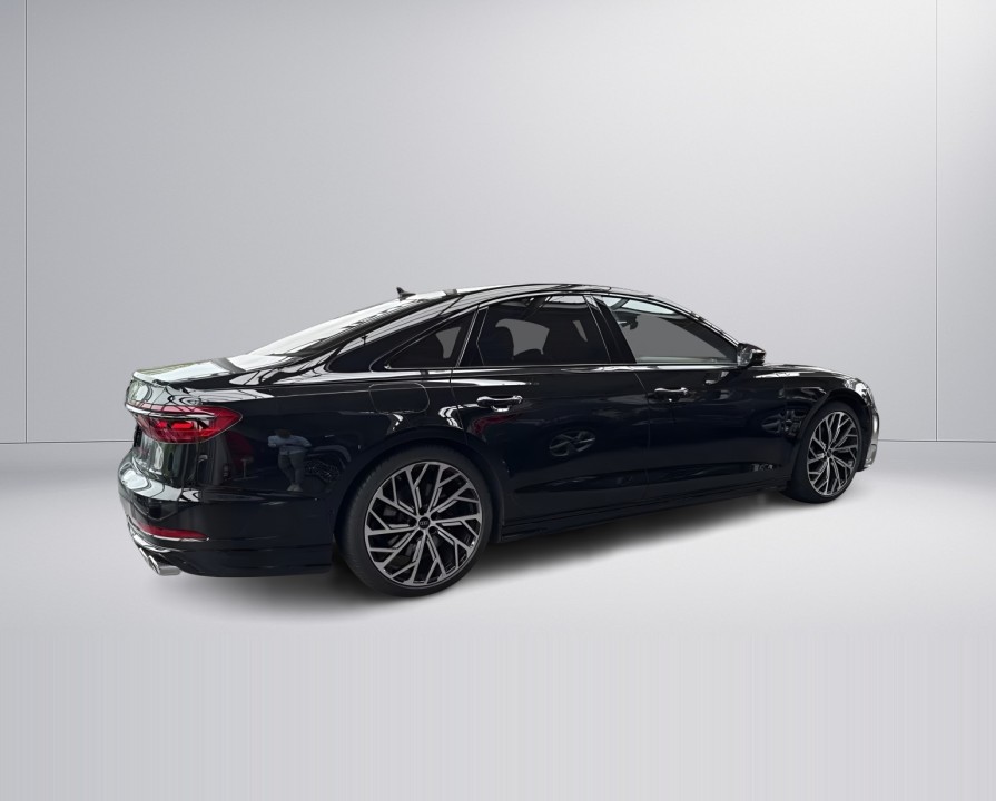 Audi S8 TFSI quattro (3)