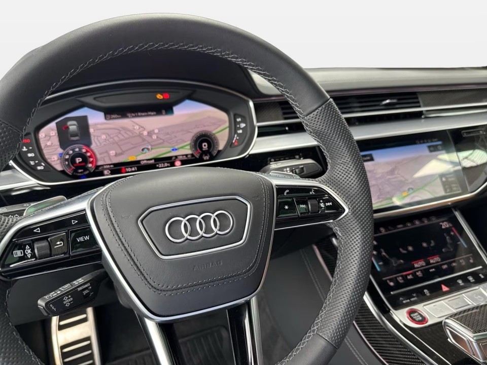 Audi S8 TFSI quattro - foto 12