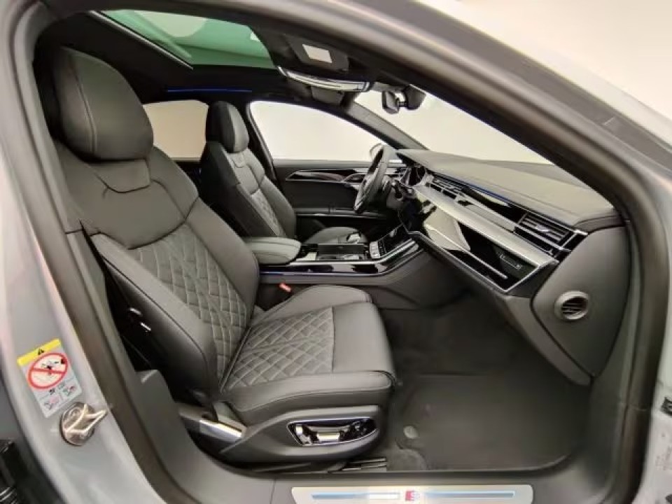 Audi A8 50TDI quattro tiptronic - foto 8