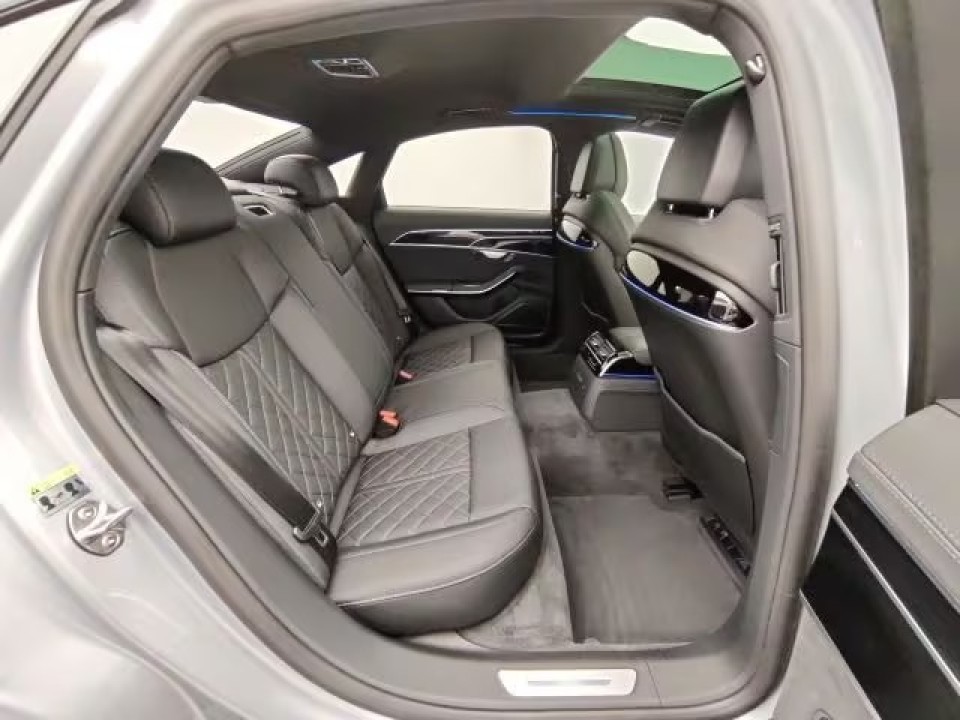 Audi A8 50TDI quattro tiptronic - foto 12