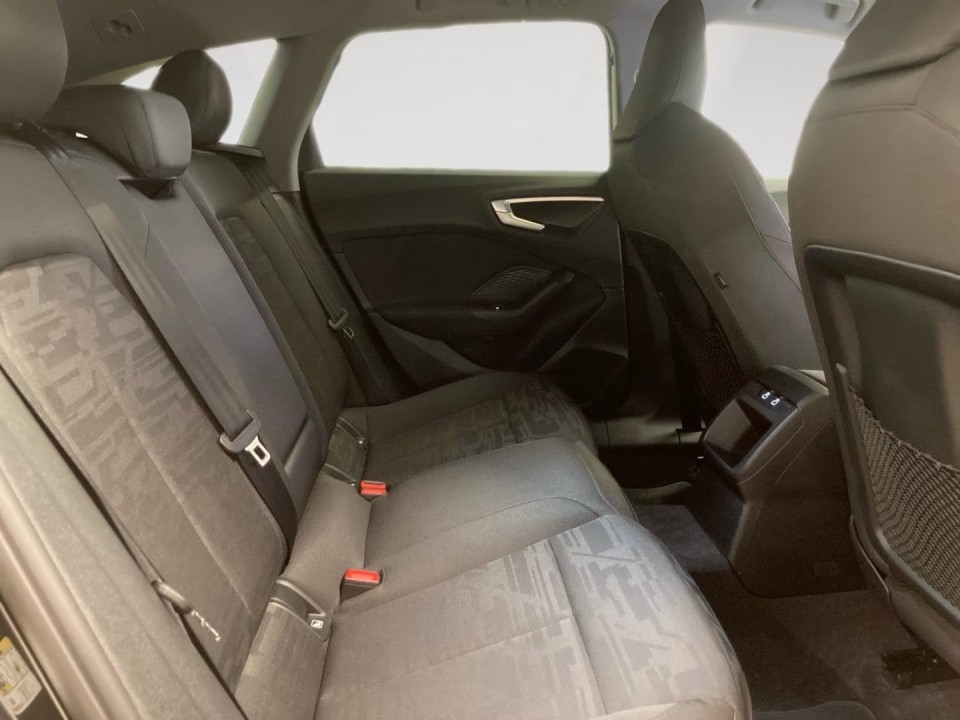 Audi A5 Avant 35TFSI S tronic - foto 10