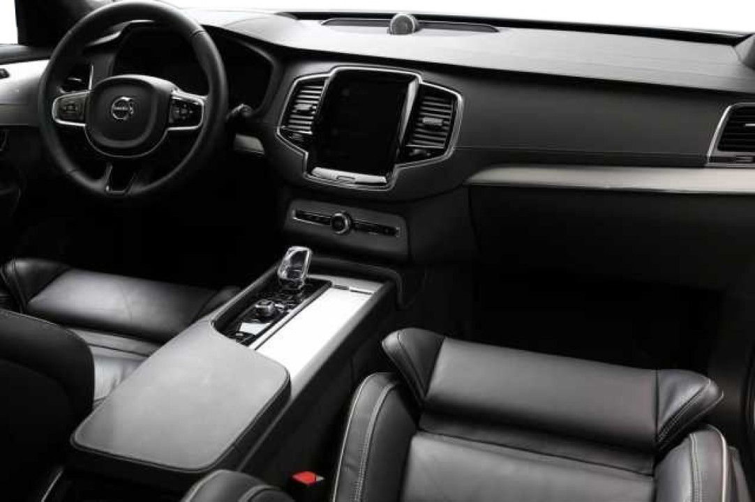 Volvo XC 90 T8 Recharge Ultimate Dark (4)