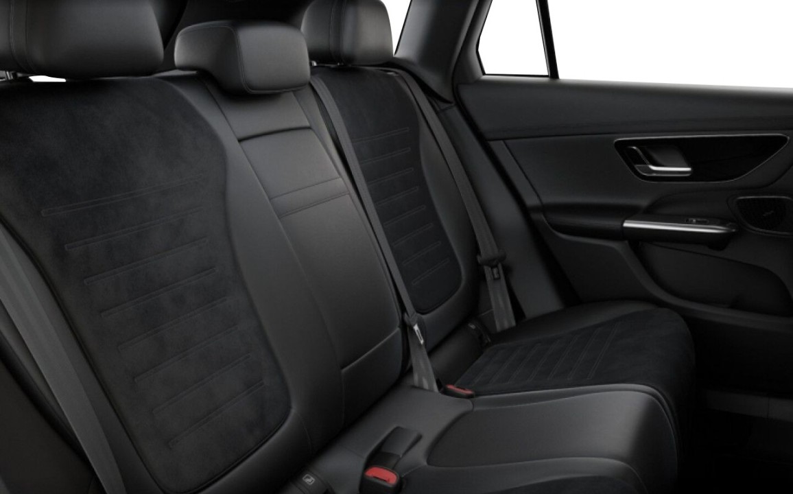 Mercedes-Benz GLC 300de 4MATIC AMG - foto 14