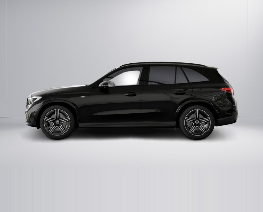 Mercedes-Benz GLC 300de 4MATIC AMG - foto 8