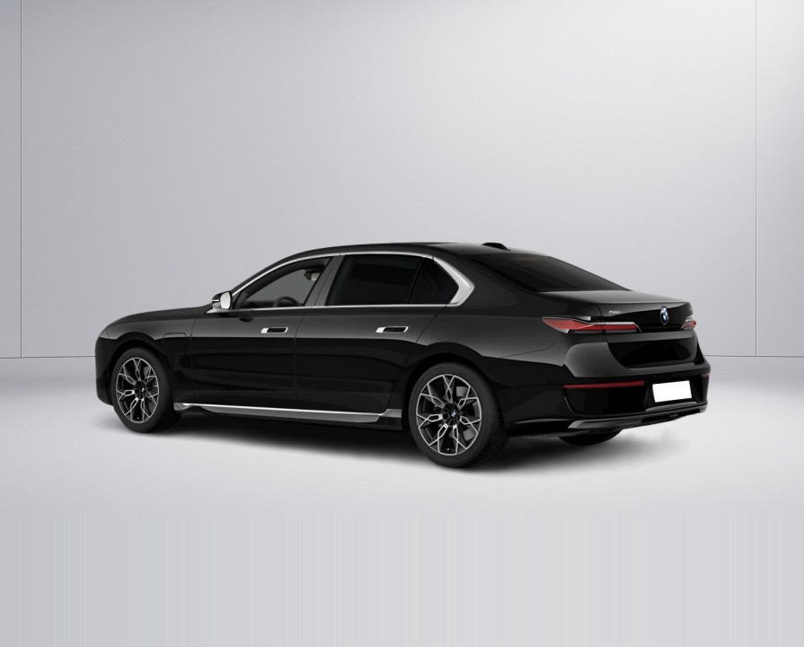 BMW Seria 7 xDrive750e (5)