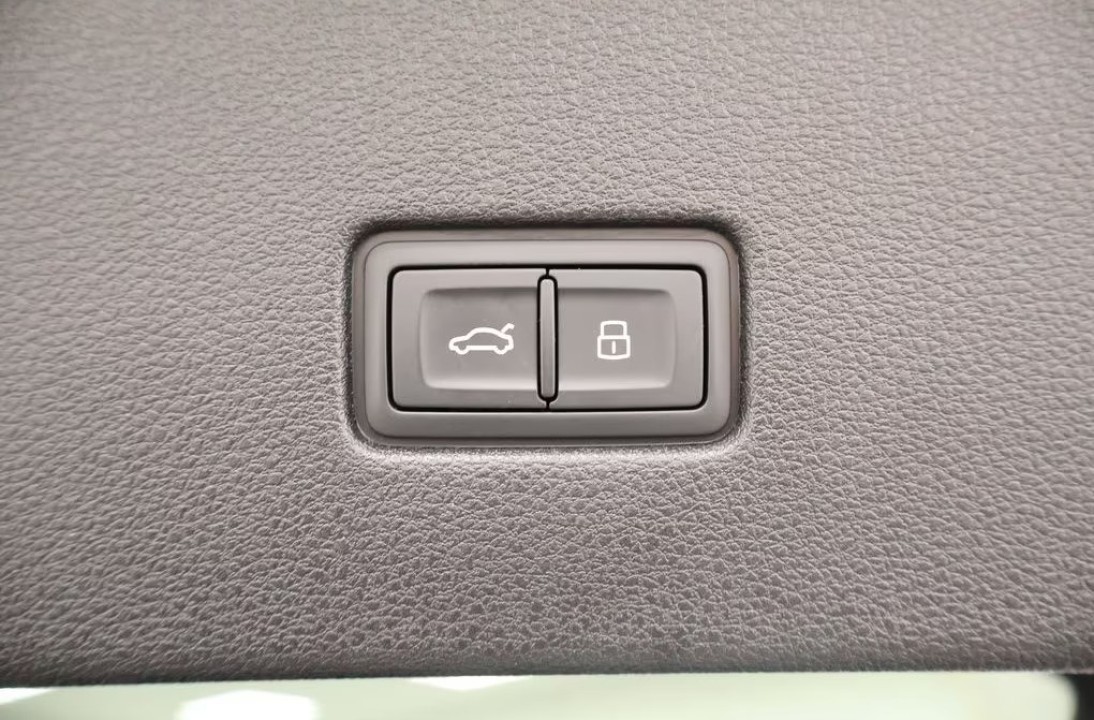 Audi Q8 50 TDI Quattro S-line - foto 31