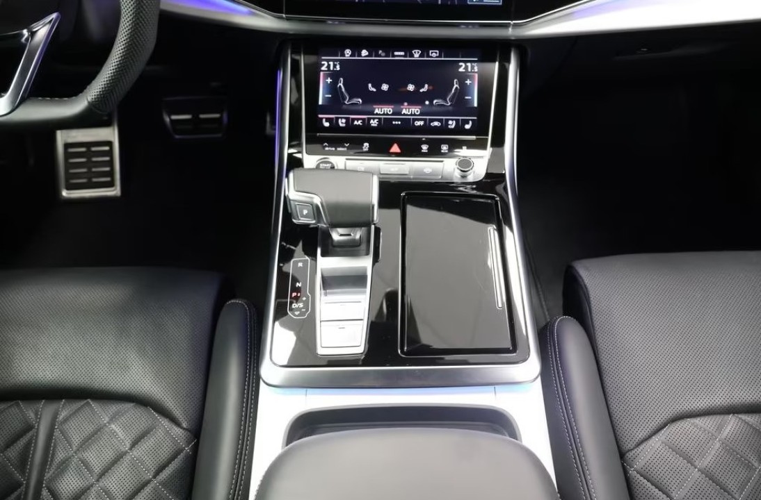 Audi Q8 50 TDI Quattro S-line - foto 15