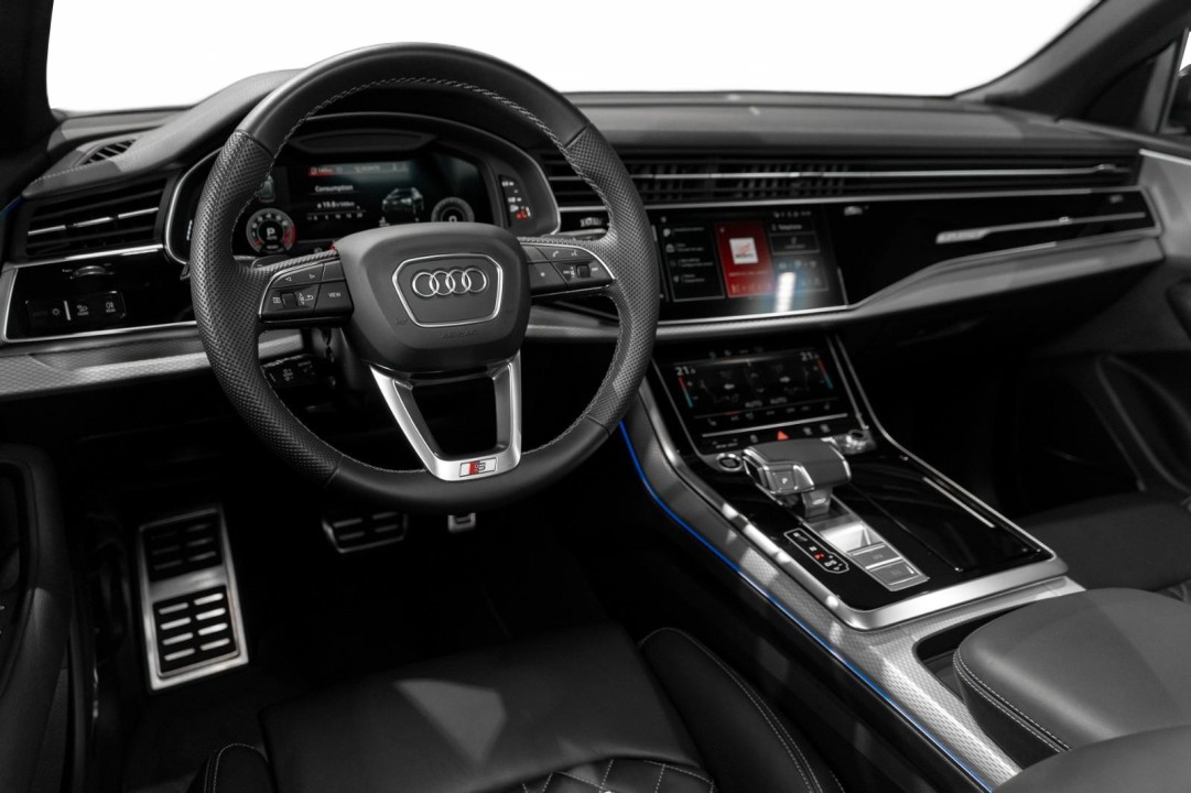 Audi Q8 55 TFSI Quattro S-Line - foto 7