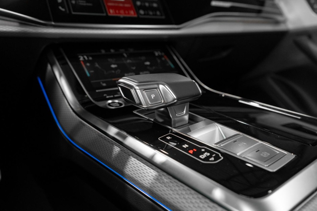 Audi Q8 55 TFSI Quattro S-Line - foto 14