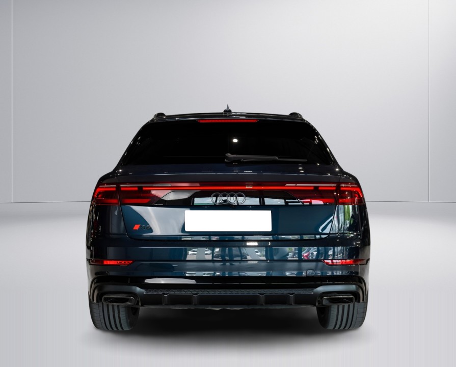 Audi Q8 55 TFSI Quattro S-Line (3)