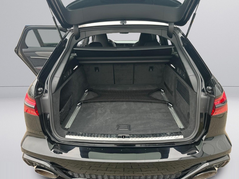 Audi RS6 Quattro - foto 28