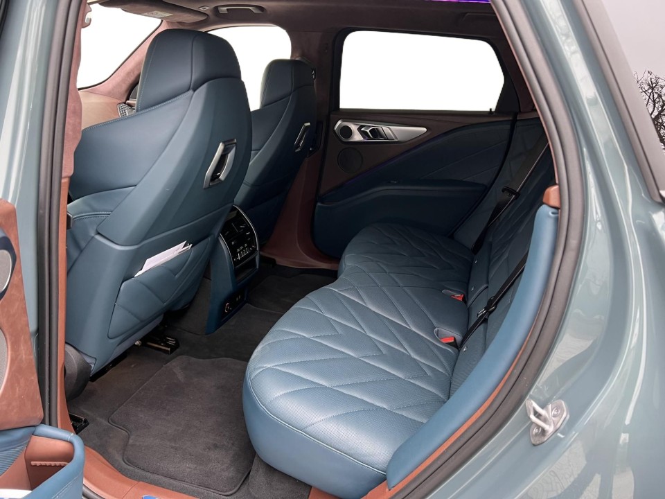 BMW XM - foto 8