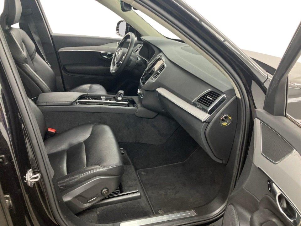 Volvo XC 90 T8 Recharge AWD Inscription Expression (5)