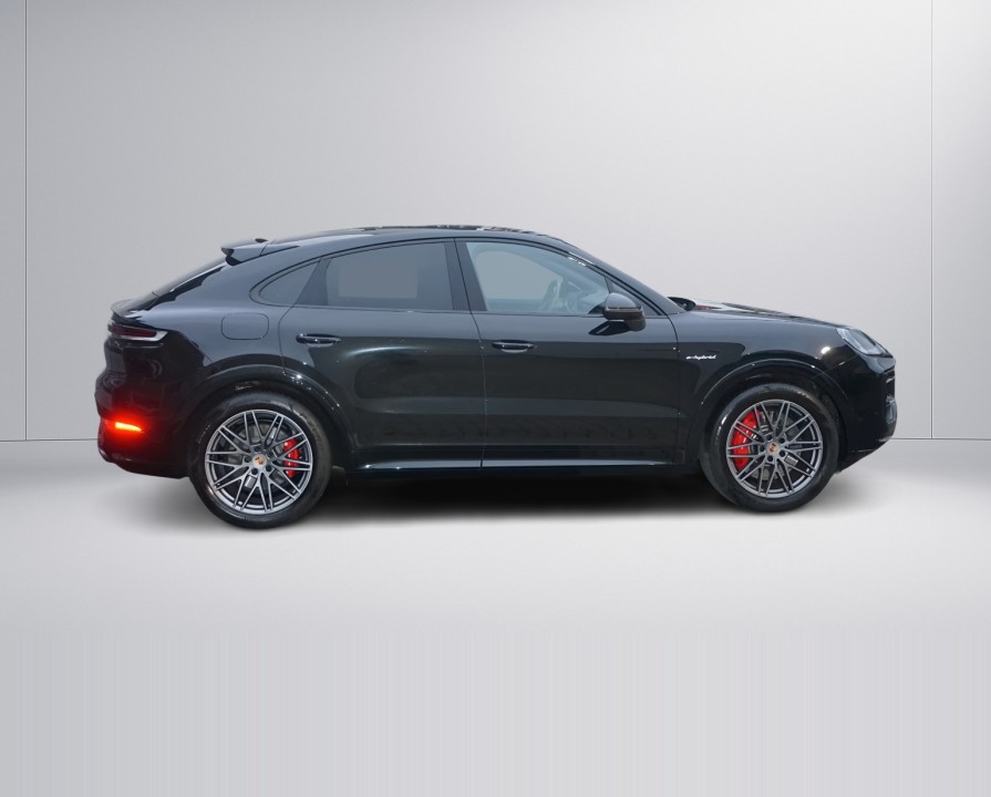 Porsche Cayenne Coupe S E-Hybrid (5)