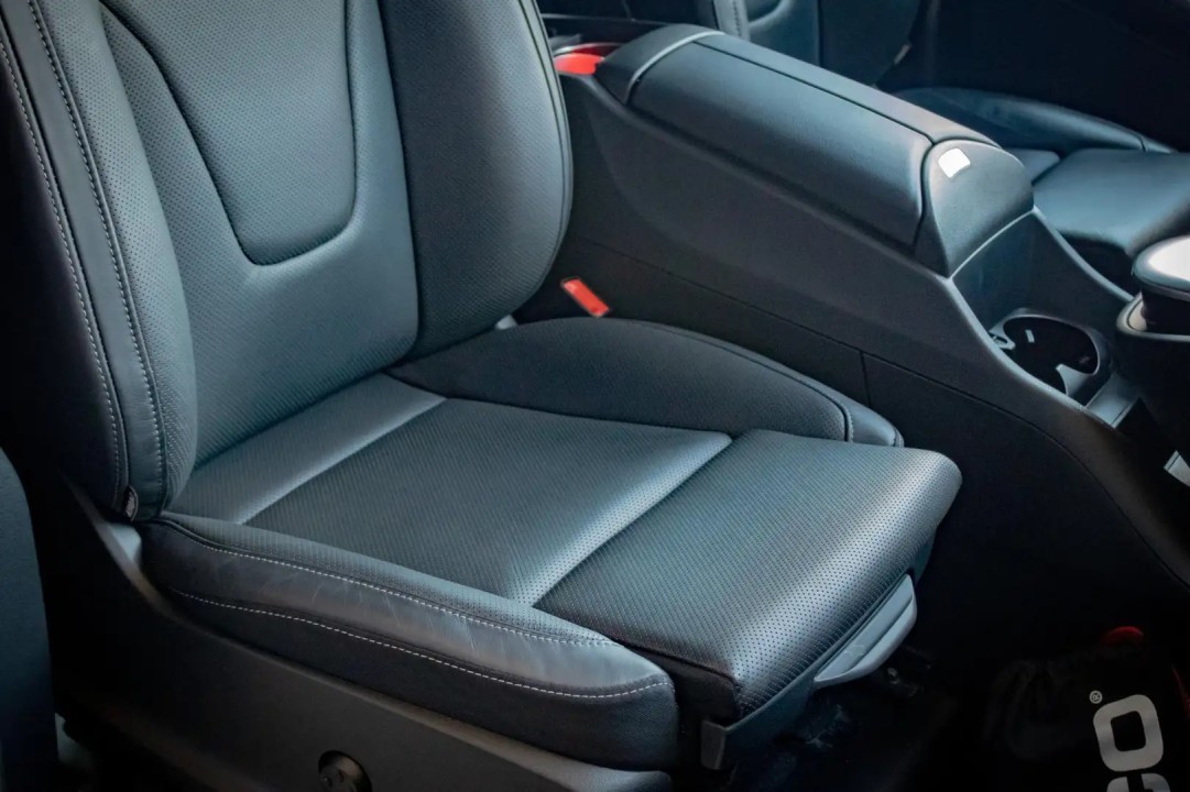 Mercedes-Benz V 300d 4MATIC Extralong VIP - foto 21