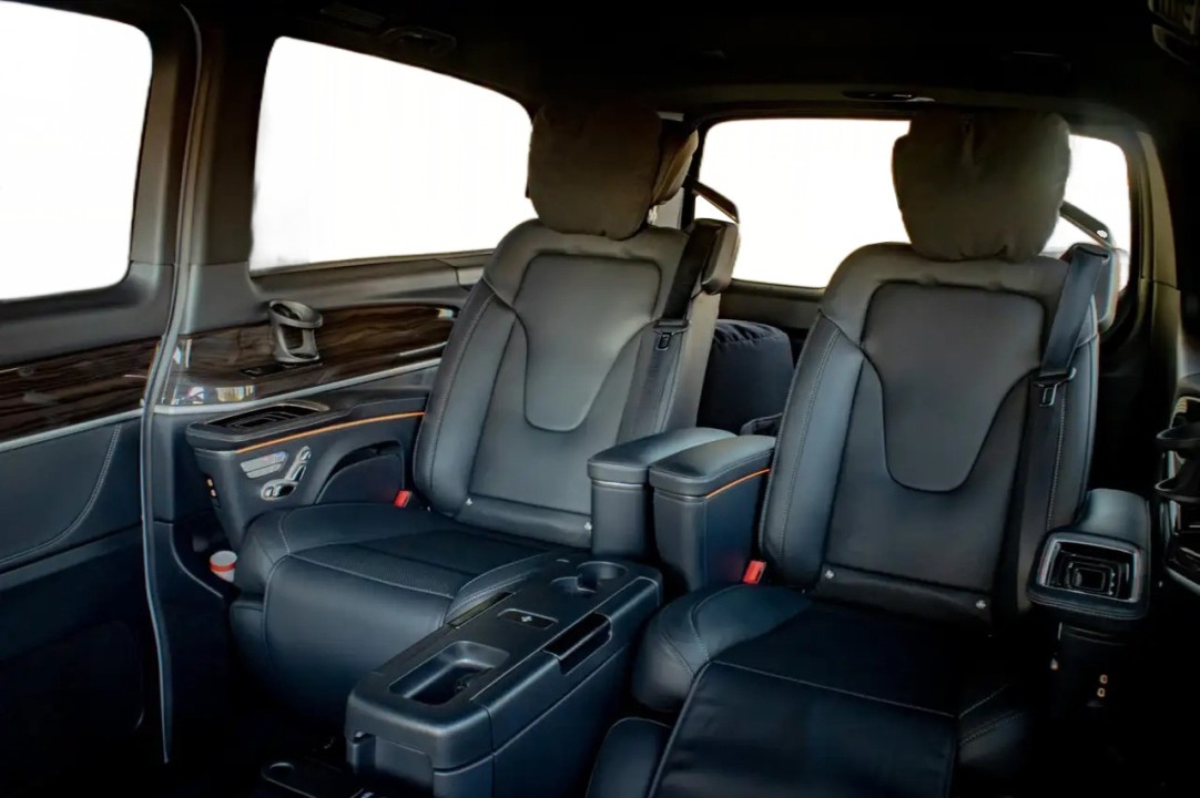 Mercedes-Benz V 300d 4MATIC Extralong VIP - foto 19