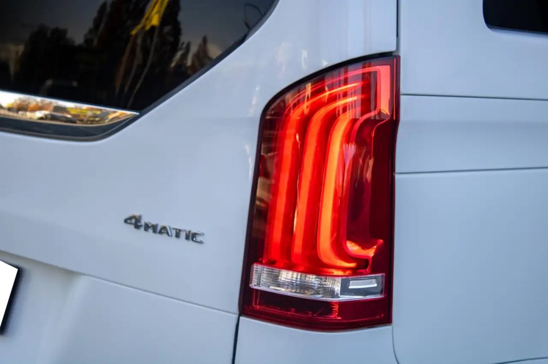 Mercedes-Benz V 300d 4MATIC Extralong VIP - foto 43