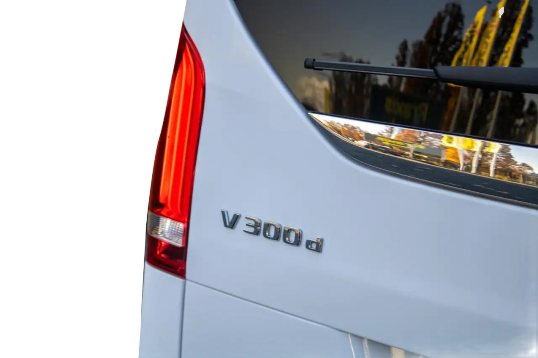 Mercedes-Benz V 300d 4MATIC Extralong VIP - foto 44