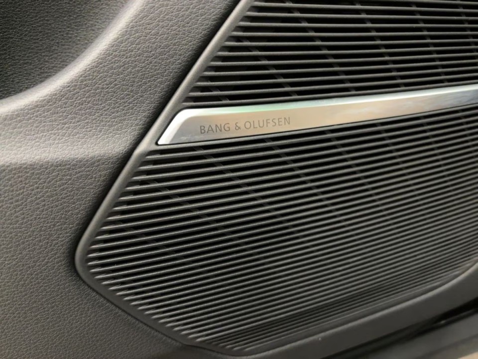 Audi Q8 50TDI quattro tiptronic S-Line - foto 9