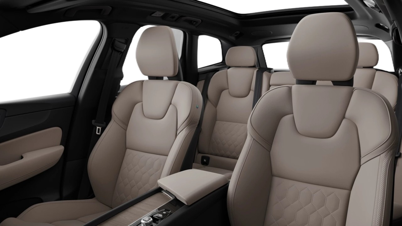 Volvo XC 60 T6 Plus Bright - foto 8