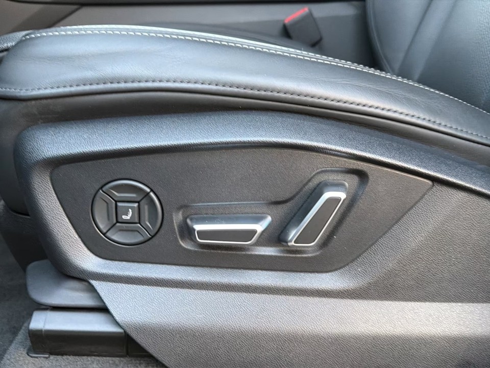 Audi Q8 50TDI quattro tiptronic S-Line - foto 23