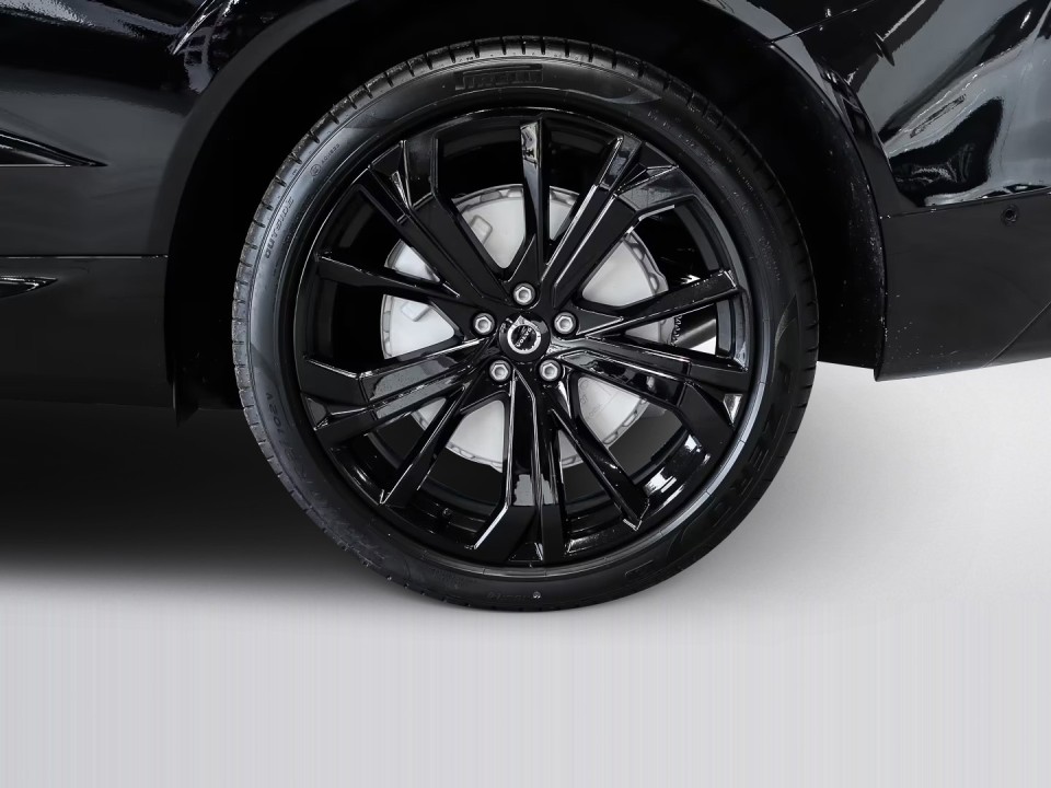 Volvo XC 60 T6 Recharge AWD Plus Black - foto 14