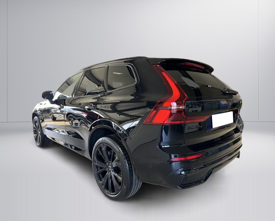 Volvo XC 60 T6 Recharge AWD Plus Black - foto 7