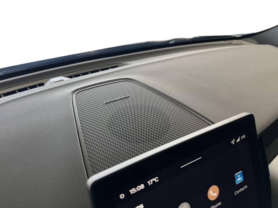 Volvo XC 60 T6 Recharge AWD Plus Black - foto 28