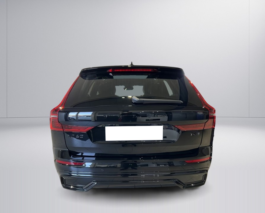 Volvo XC 60 T6 Recharge AWD Plus Black (5)