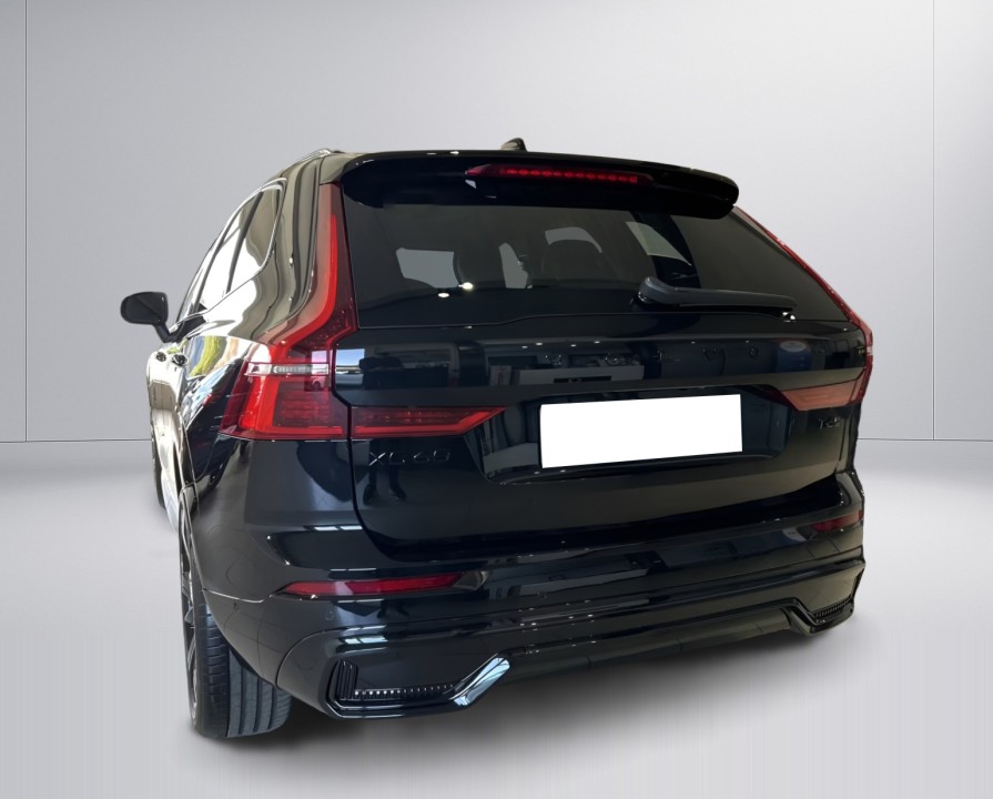 Volvo XC 60 T6 Recharge AWD Plus Black - foto 6