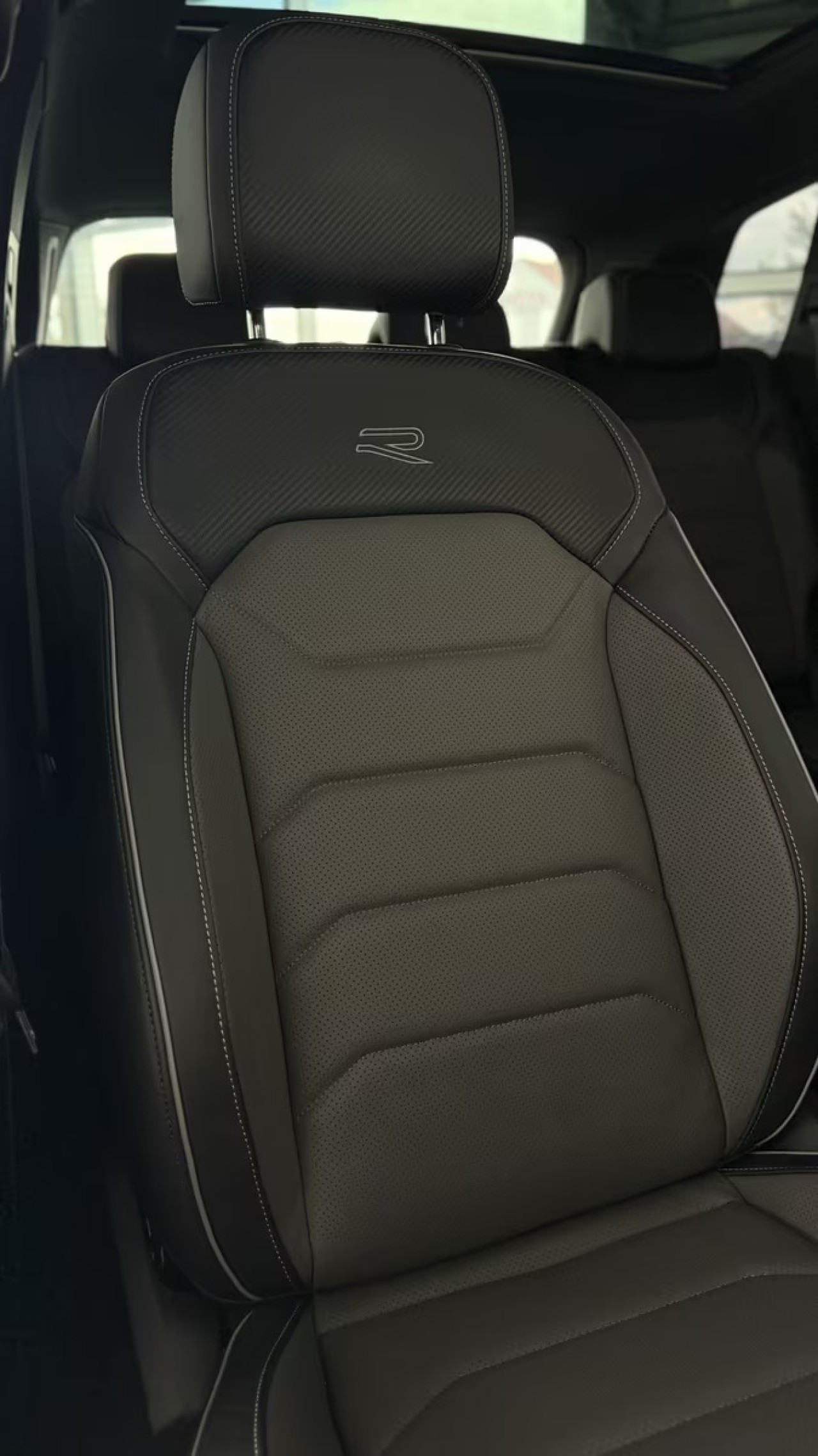 Volkswagen Touareg V6 TSI R-Line - foto 28