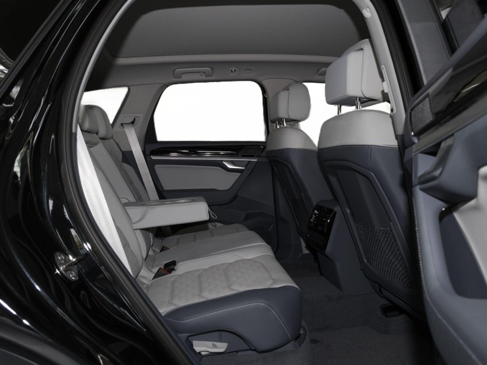 Volkswagen Touareg V6 TSI eHybrid Elegance (3)