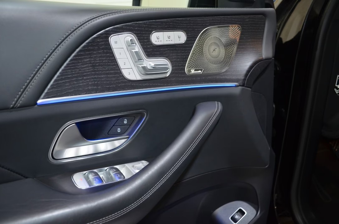 Mercedes-Benz GLE 300d 4MATIC - foto 27