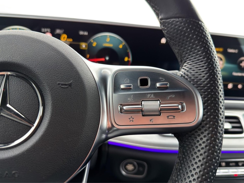 Mercedes-Benz GLE 300d 4MATIC AMG Line - foto 14