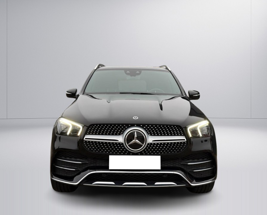 Mercedes-Benz GLE 300d 4MATIC AMG Line (2)
