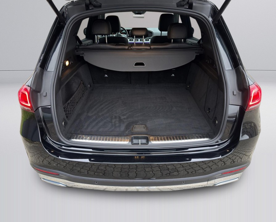 Mercedes-Benz GLE 300d 4MATIC AMG Line - foto 18