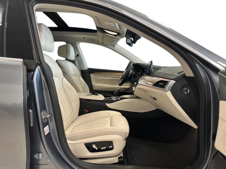 BMW Seria 6 xDrive640i - foto 16