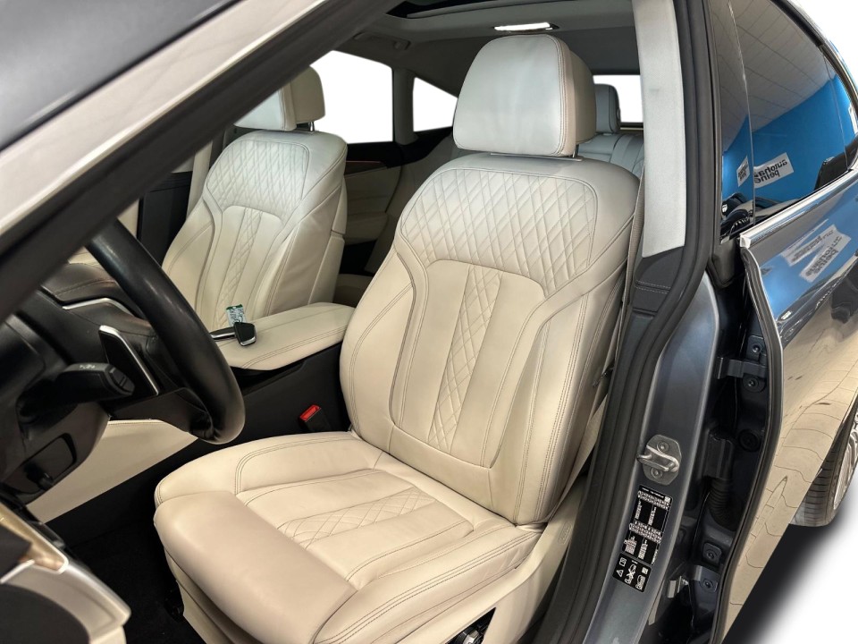 BMW Seria 6 xDrive640i - foto 18