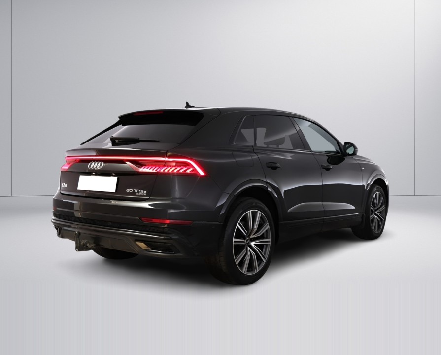 Audi Q8 60 TFSIe quattro tiptronic S-Line (3)