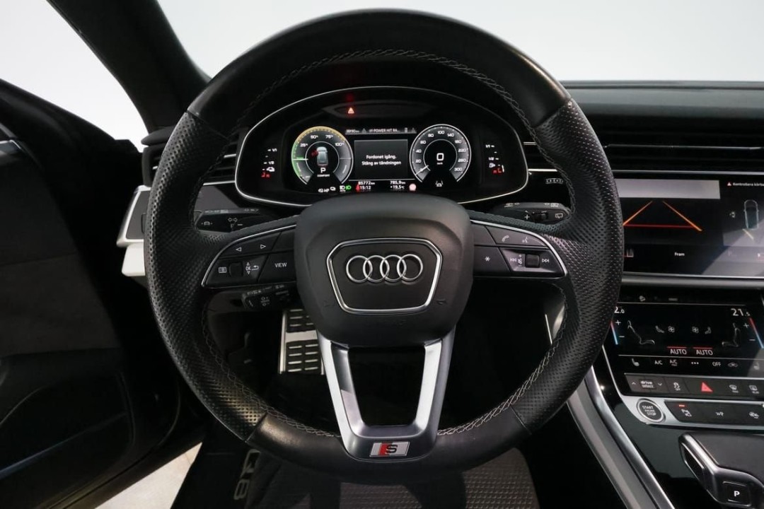 Audi Q8 60 TFSIe quattro tiptronic S-Line - foto 13
